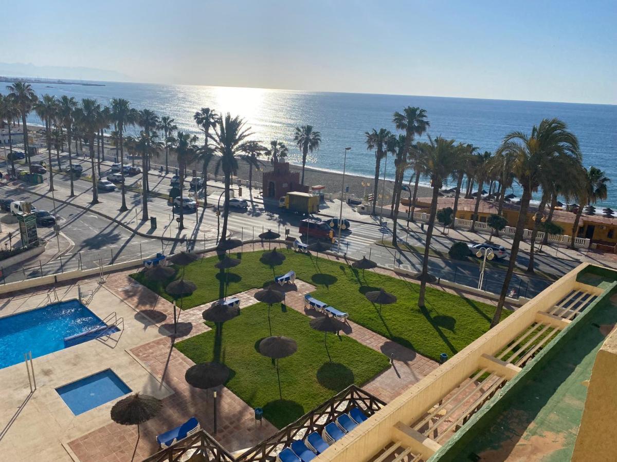 Benalmadena Aloha Playa Sea View Loft Aparthotel Luaran gambar