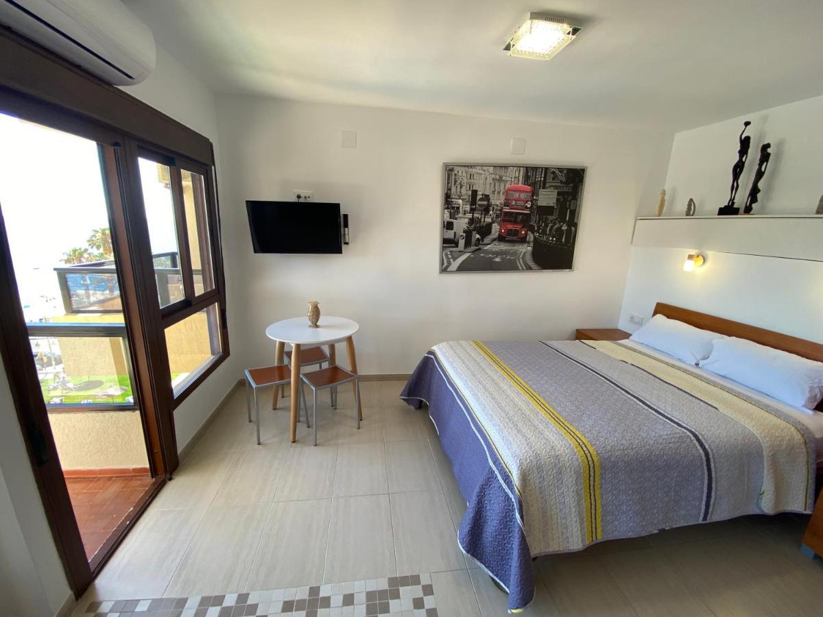 Benalmadena Aloha Playa Sea View Loft Aparthotel Luaran gambar